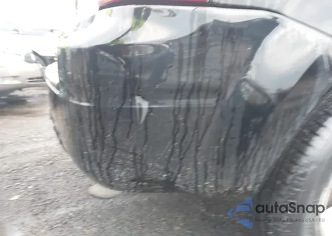 2010 Ford Escape Xlt из США, поврежденный, VIN 1FMCU0DG7AKC28975